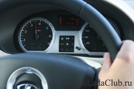 ������ Lada Largus 447 ��