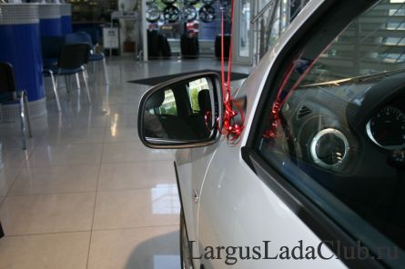 ����� ������� ������� Lada Largus